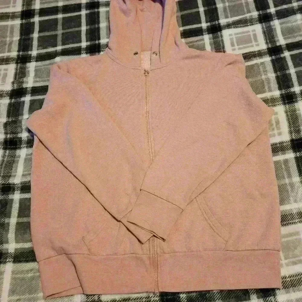 Time and tru, XL girls pink hoodie, 60% cotton, 40% polyester - Picture 3 of 10